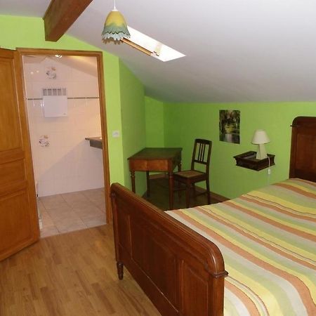 Bed and Breakfast Le Jardin De Norah Brulange Екстер'єр фото