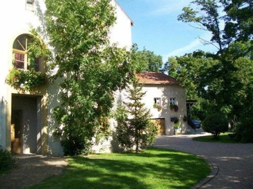Bed and Breakfast Le Jardin De Norah Brulange Екстер'єр фото